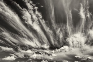 005-1040 - 2014-09-06 -Fields & Clouds D4 16-35mm